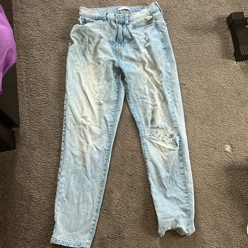 Ripped Mom Jeans
